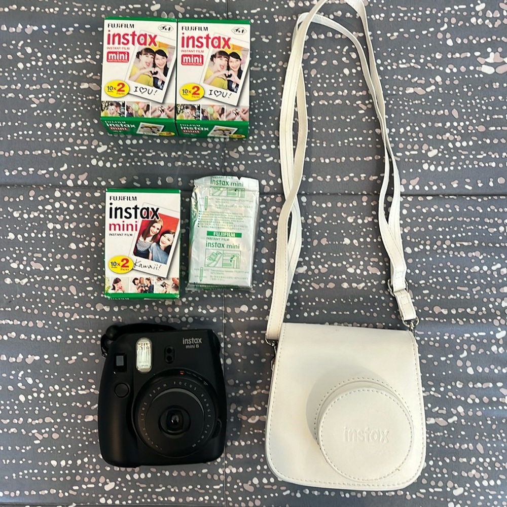 USED - Fuji film Instax Mini 8+ (Black) + Instant Film + White Case